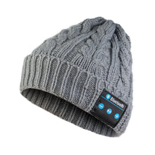 Load image into Gallery viewer, Men Women Bluetooth Beanie, Bluetooth 5.0 Wireless Winter Warm Knit Hats Cap, Mic and HD Speakers, Gifts for Outdoors Family Thanksgiving Christmas , Unisex Christmas Gift (Gray)