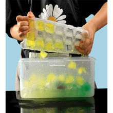 Load image into Gallery viewer, Ice Cube Trays with Lid and Bin, 4 Pack Easy Release Silicone Reusable Stackable with Covers for Freezer Cocktail Whiskey Coffee

