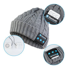 Load image into Gallery viewer, Men Women Bluetooth Beanie, Bluetooth 5.0 Wireless Winter Warm Knit Hats Cap, Mic and HD Speakers, Gifts for Outdoors Family Thanksgiving Christmas , Unisex Christmas Gift (Gray)
